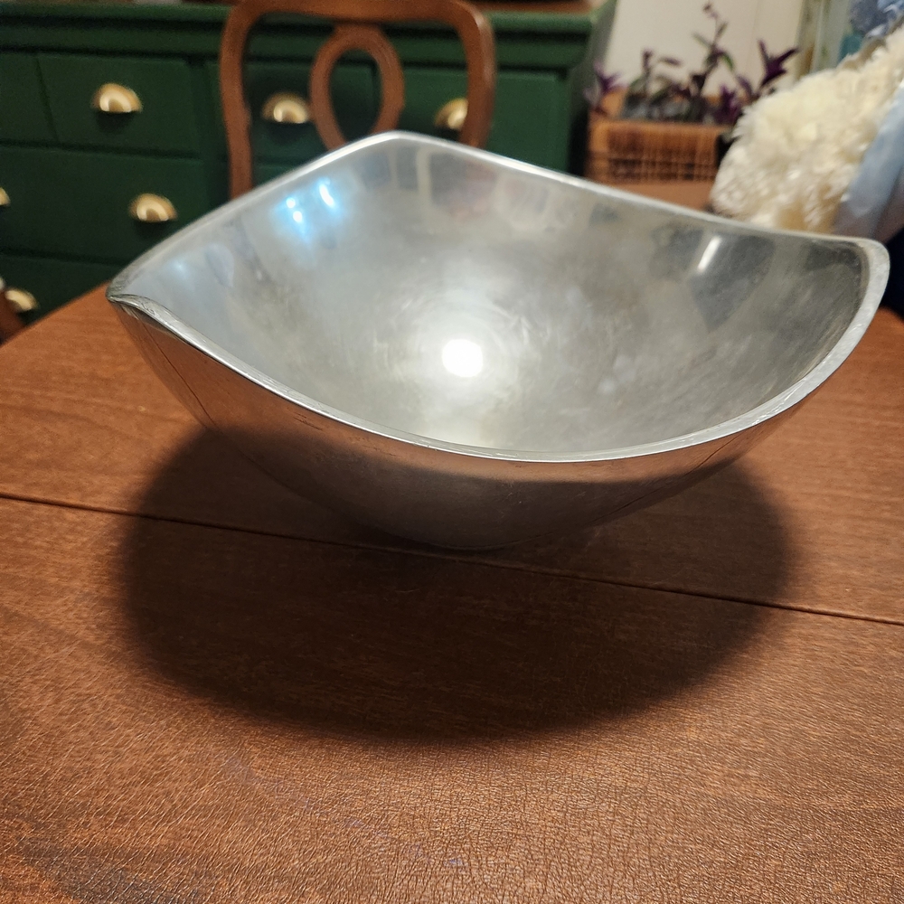 Nambe Bowl